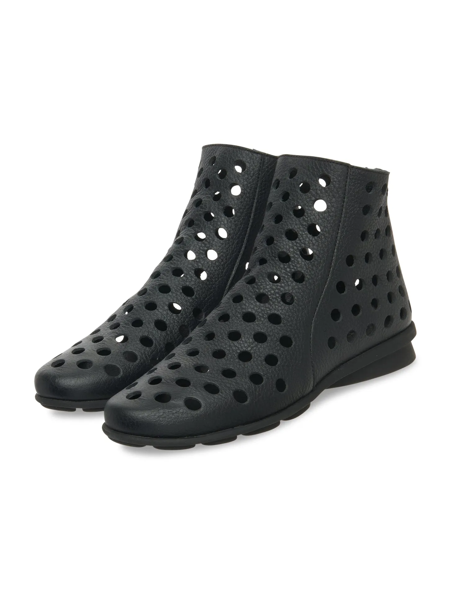ARCHE / DATO - black