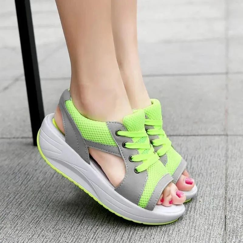 Cuzcare Women Sandal Breathable Comfortable Cushion Soft Lightweight Anti Slip Fashion Sandal