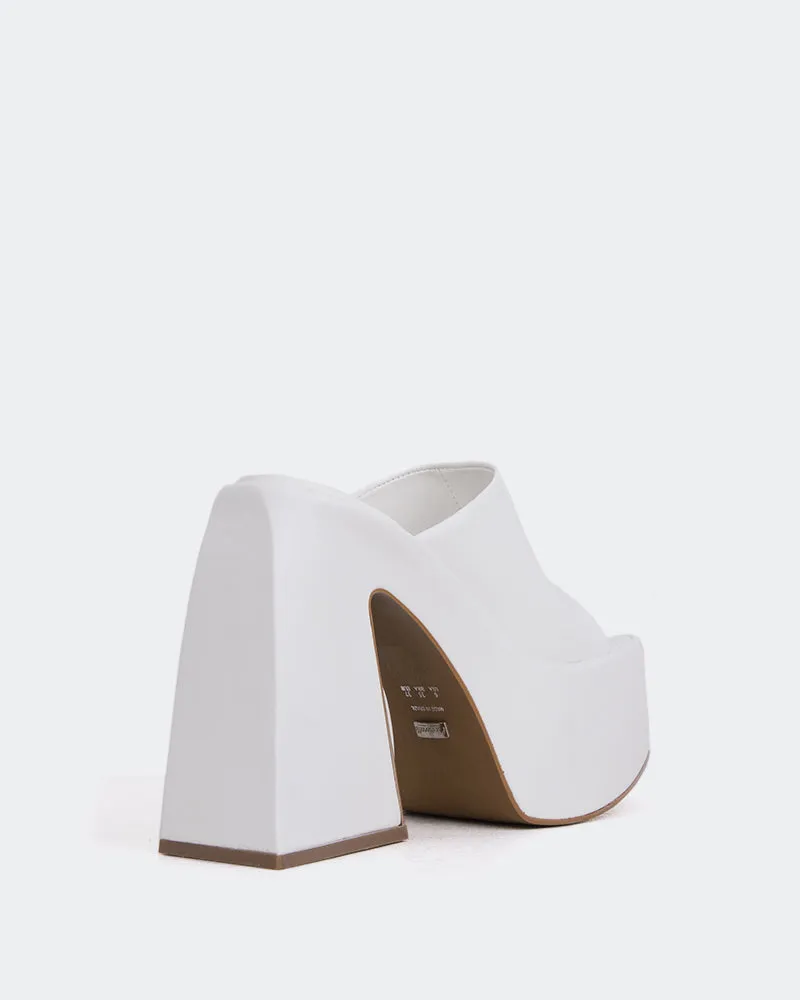 Kalua White Leather